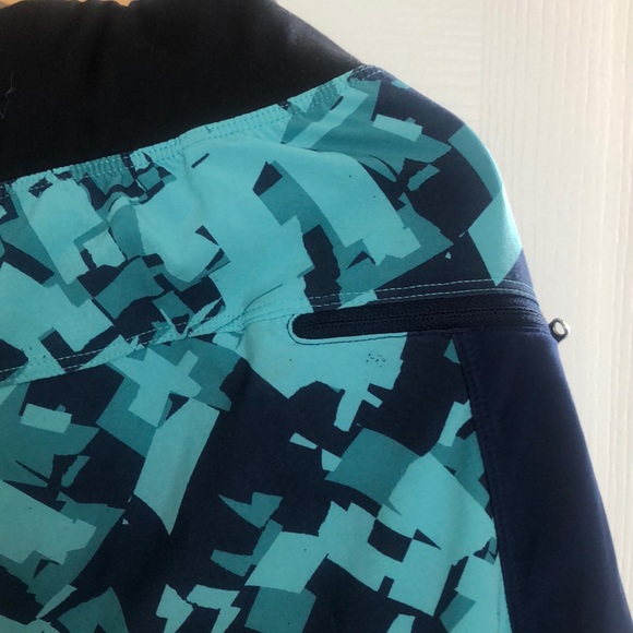 Lululemon THE Short - Picture 4 of 5